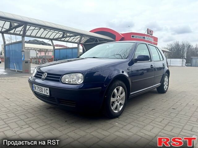 Синий Фольксваген Гольф, объемом двигателя 1.4 л и пробегом 246 тыс. км за 4200 $, фото 1 на Automoto.ua