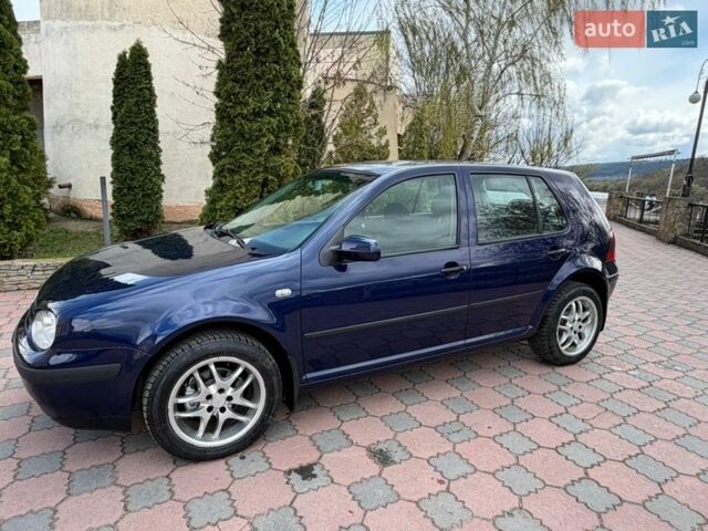 Синій Фольксваген Гольф, об'ємом двигуна 1.6 л та пробігом 227 тис. км за 3850 $, фото 1 на Automoto.ua