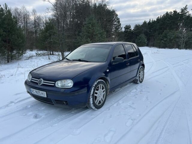 Синій Фольксваген Гольф, об'ємом двигуна 1.6 л та пробігом 258 тис. км за 3200 $, фото 1 на Automoto.ua