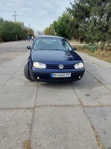 Синій Фольксваген Гольф, об'ємом двигуна 1.39 л та пробігом 236 тис. км за 4200 $, фото 1 на Automoto.ua