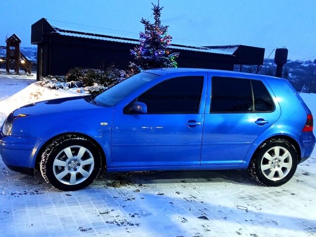 Синій Фольксваген Гольф, об'ємом двигуна 1.9 л та пробігом 326 тис. км за 5499 $, фото 1 на Automoto.ua