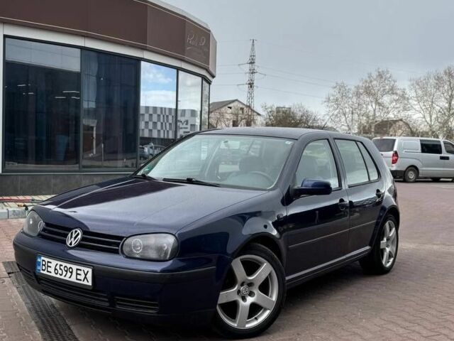 Синій Фольксваген Гольф, об'ємом двигуна 1.6 л та пробігом 254 тис. км за 3750 $, фото 1 на Automoto.ua