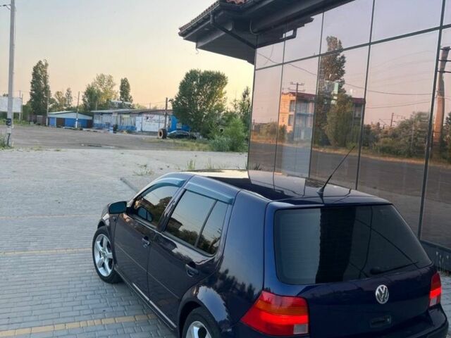 Синий Фольксваген Гольф, объемом двигателя 1.6 л и пробегом 3 тыс. км за 4600 $, фото 1 на Automoto.ua