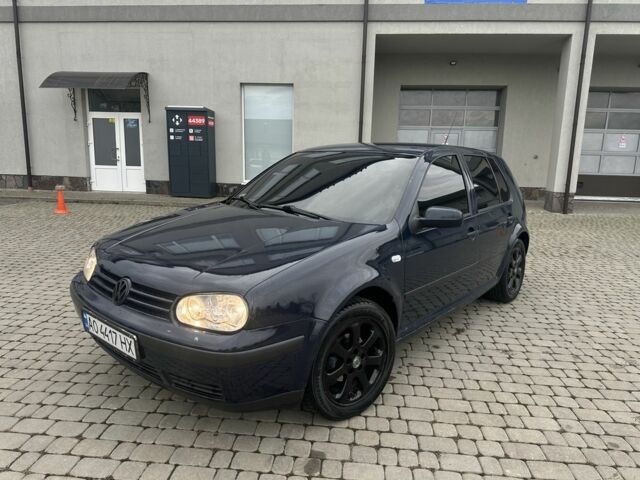 Синий Фольксваген Гольф, объемом двигателя 1.4 л и пробегом 220 тыс. км за 3300 $, фото 1 на Automoto.ua