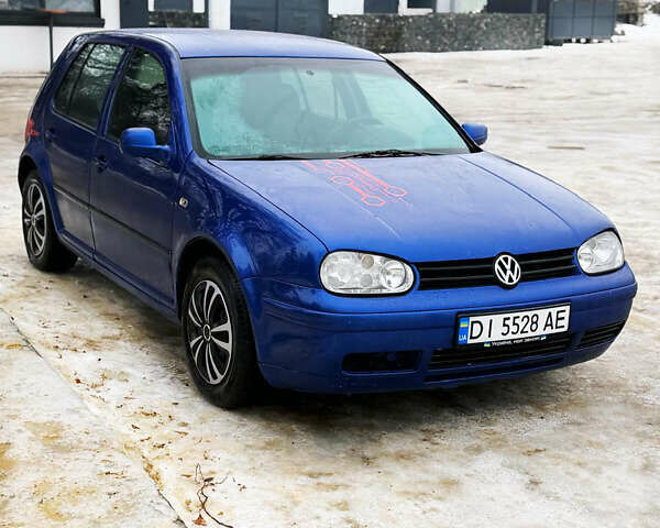 Синий Фольксваген Гольф, объемом двигателя 1.9 л и пробегом 210 тыс. км за 3900 $, фото 1 на Automoto.ua