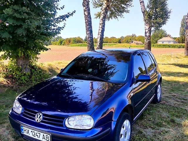 Синий Фольксваген Гольф, объемом двигателя 1.9 л и пробегом 270 тыс. км за 3350 $, фото 1 на Automoto.ua