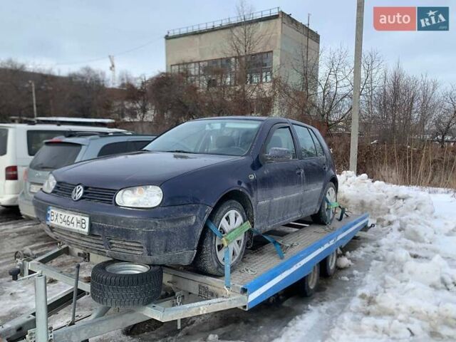 Синий Фольксваген Гольф, объемом двигателя 1.6 л и пробегом 260 тыс. км за 1800 $, фото 1 на Automoto.ua