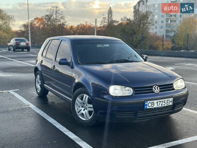 Синій Фольксваген Гольф, об'ємом двигуна 1.6 л та пробігом 200 тис. км за 4350 $, фото 1 на Automoto.ua