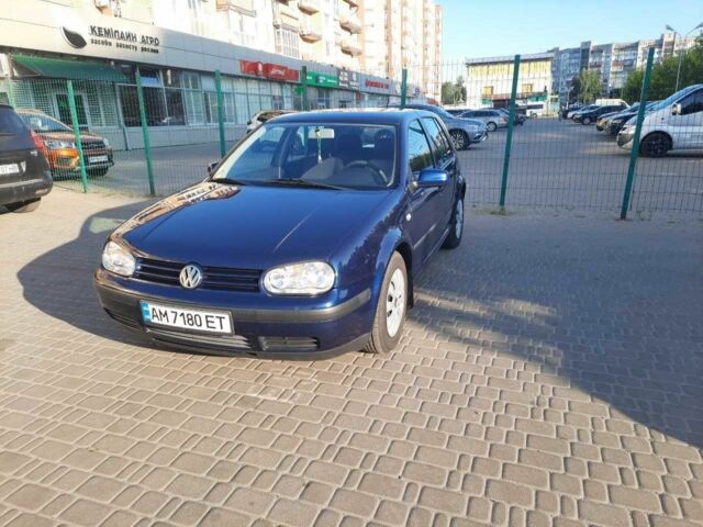 Синій Фольксваген Гольф, об'ємом двигуна 1.4 л та пробігом 282 тис. км за 3200 $, фото 1 на Automoto.ua