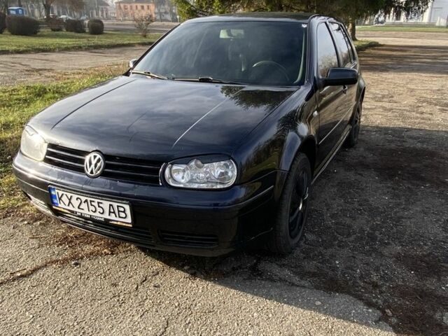 Синий Фольксваген Гольф, объемом двигателя 1.6 л и пробегом 380 тыс. км за 3600 $, фото 1 на Automoto.ua