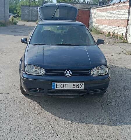 Синий Фольксваген Гольф, объемом двигателя 0 л и пробегом 430 тыс. км за 2700 $, фото 1 на Automoto.ua