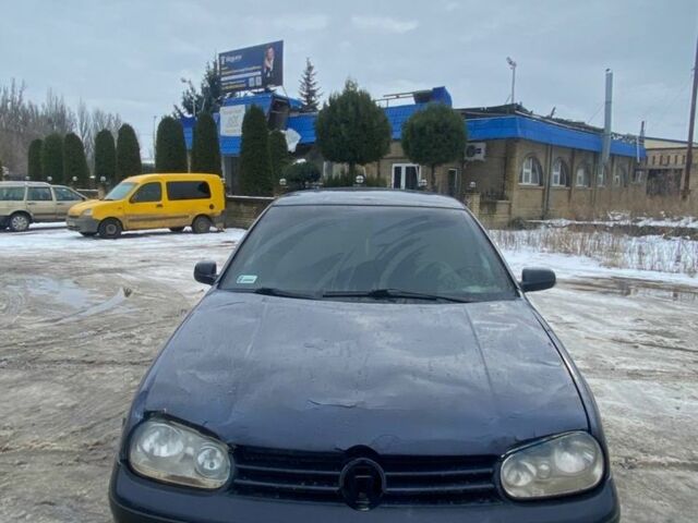 Синий Фольксваген Гольф, объемом двигателя 1.9 л и пробегом 200 тыс. км за 900 $, фото 1 на Automoto.ua