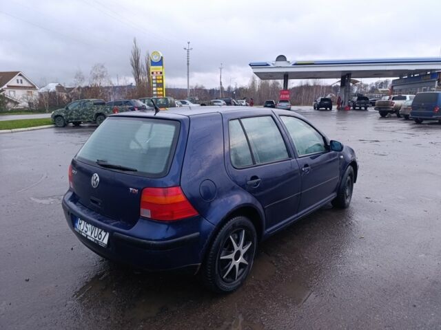 Синий Фольксваген Гольф, объемом двигателя 1.9 л и пробегом 333 тыс. км за 1550 $, фото 1 на Automoto.ua