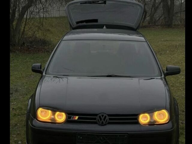 Синій Фольксваген Гольф, об'ємом двигуна 2 л та пробігом 284 тис. км за 4500 $, фото 1 на Automoto.ua