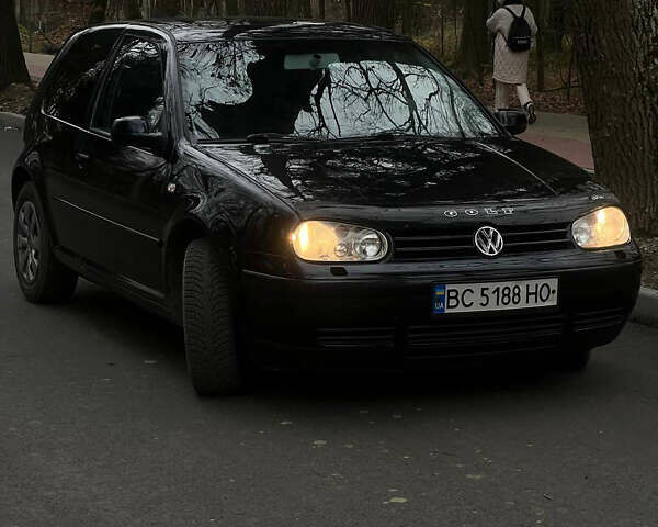 Синий Фольксваген Гольф, объемом двигателя 1.98 л и пробегом 281 тыс. км за 3550 $, фото 1 на Automoto.ua