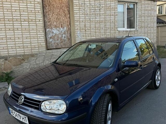 Синій Фольксваген Гольф, об'ємом двигуна 1.39 л та пробігом 260 тис. км за 3650 $, фото 1 на Automoto.ua
