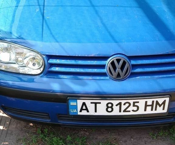Синій Фольксваген Гольф, об'ємом двигуна 1.6 л та пробігом 225 тис. км за 3800 $, фото 1 на Automoto.ua