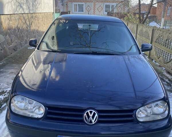 Синий Фольксваген Гольф, объемом двигателя 1.9 л и пробегом 280 тыс. км за 3600 $, фото 1 на Automoto.ua