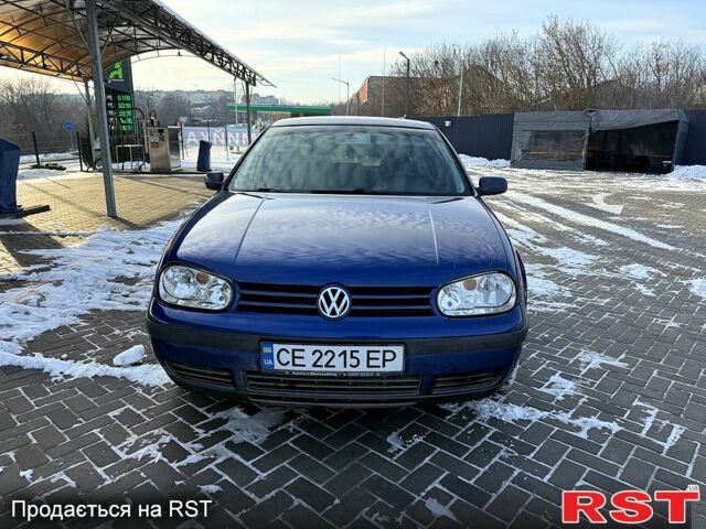 Синий Фольксваген Гольф, объемом двигателя 1.4 л и пробегом 180 тыс. км за 4000 $, фото 1 на Automoto.ua