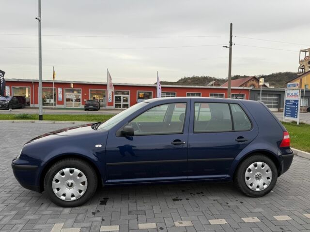 Синій Фольксваген Гольф, об'ємом двигуна 1.6 л та пробігом 270 тис. км за 4900 $, фото 1 на Automoto.ua