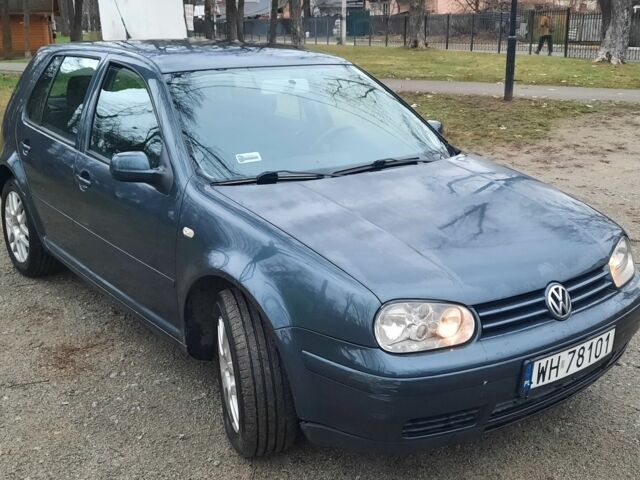 Синий Фольксваген Гольф, объемом двигателя 1.9 л и пробегом 274 тыс. км за 2600 $, фото 1 на Automoto.ua
