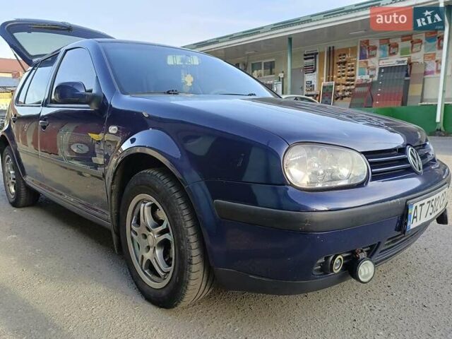 Синий Фольксваген Гольф, объемом двигателя 1.6 л и пробегом 343 тыс. км за 4800 $, фото 1 на Automoto.ua