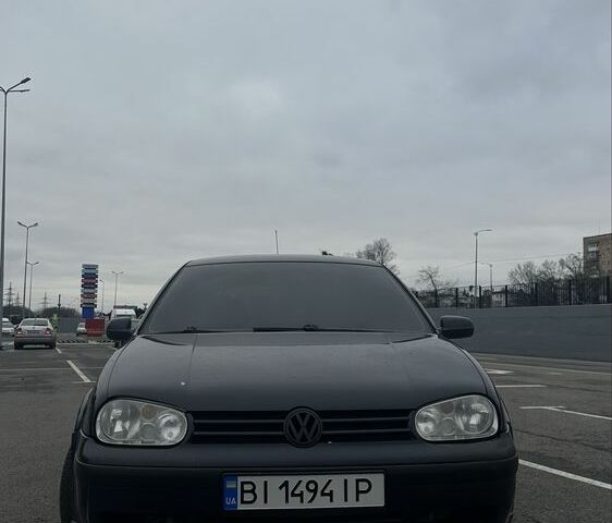 Синий Фольксваген Гольф, объемом двигателя 1.4 л и пробегом 280 тыс. км за 4150 $, фото 1 на Automoto.ua