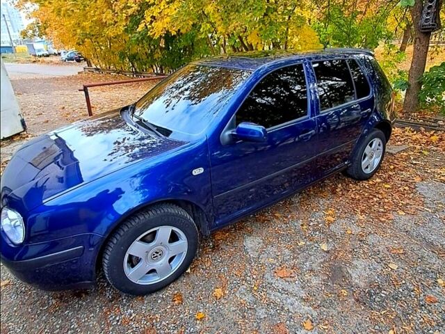 Синій Фольксваген Гольф, об'ємом двигуна 1.6 л та пробігом 205 тис. км за 4500 $, фото 1 на Automoto.ua