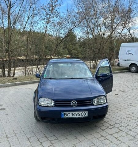 Синий Фольксваген Гольф, объемом двигателя 1.6 л и пробегом 278 тыс. км за 4300 $, фото 1 на Automoto.ua