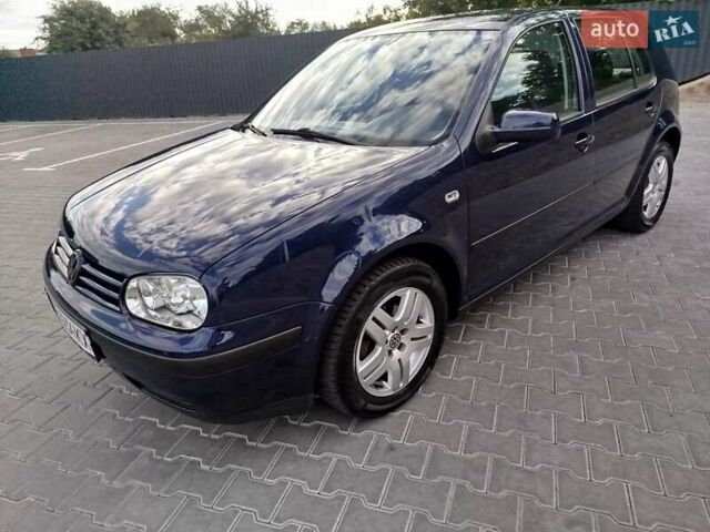 Синий Фольксваген Гольф, объемом двигателя 1.4 л и пробегом 230 тыс. км за 4500 $, фото 1 на Automoto.ua