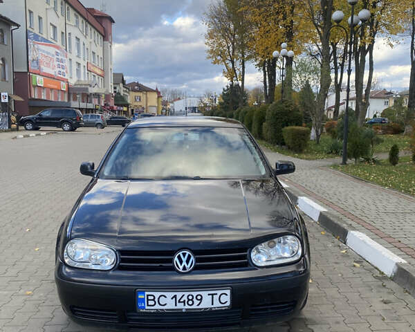 Синий Фольксваген Гольф, объемом двигателя 1.9 л и пробегом 378 тыс. км за 4200 $, фото 1 на Automoto.ua