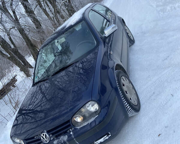 Синій Фольксваген Гольф, об'ємом двигуна 1.39 л та пробігом 201 тис. км за 3700 $, фото 1 на Automoto.ua