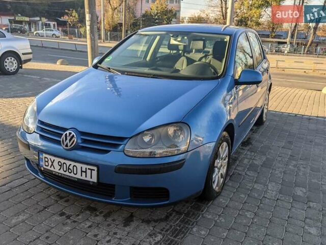 Синий Фольксваген Гольф, объемом двигателя 1.6 л и пробегом 203 тыс. км за 4700 $, фото 1 на Automoto.ua