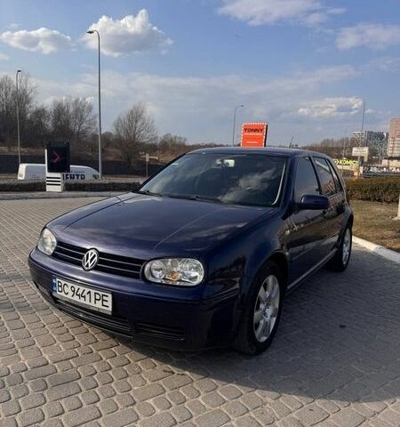 Синий Фольксваген Гольф, объемом двигателя 1.39 л и пробегом 249 тыс. км за 4390 $, фото 1 на Automoto.ua