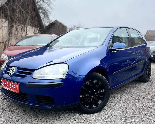 Синий Фольксваген Гольф, объемом двигателя 1.4 л и пробегом 217 тыс. км за 4550 $, фото 1 на Automoto.ua