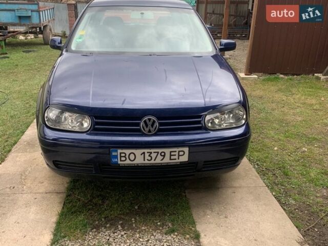 Синій Фольксваген Гольф, об'ємом двигуна 1.39 л та пробігом 273 тис. км за 2950 $, фото 1 на Automoto.ua