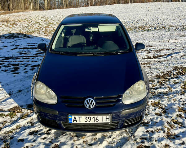 Синій Фольксваген Гольф, об'ємом двигуна 1.39 л та пробігом 240 тис. км за 4300 $, фото 1 на Automoto.ua
