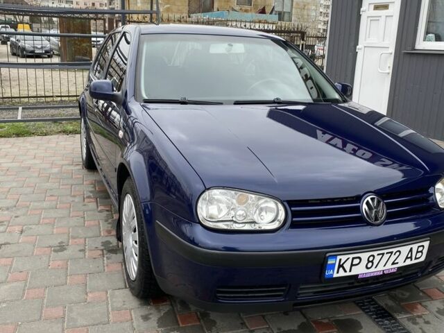 Синий Фольксваген Гольф, объемом двигателя 1.4 л и пробегом 215 тыс. км за 4650 $, фото 1 на Automoto.ua