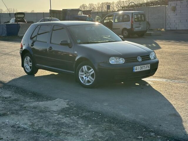 Синій Фольксваген Гольф, об'ємом двигуна 1.4 л та пробігом 257 тис. км за 4400 $, фото 1 на Automoto.ua