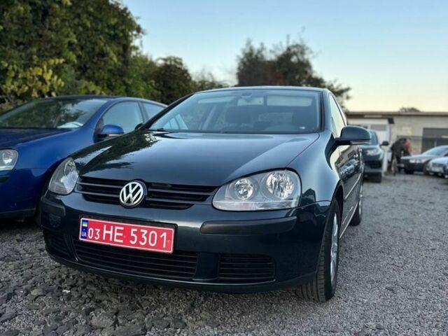 Синий Фольксваген Гольф, объемом двигателя 1.6 л и пробегом 259 тыс. км за 5700 $, фото 1 на Automoto.ua