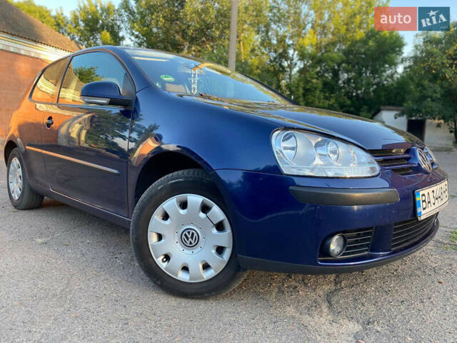 Синий Фольксваген Гольф, объемом двигателя 1.39 л и пробегом 206 тыс. км за 4700 $, фото 1 на Automoto.ua