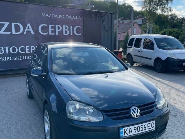 Синий Фольксваген Гольф, объемом двигателя 1.6 л и пробегом 225 тыс. км за 4600 $, фото 1 на Automoto.ua
