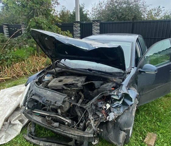 Синій Фольксваген Гольф, об'ємом двигуна 1.4 л та пробігом 220 тис. км за 1800 $, фото 1 на Automoto.ua