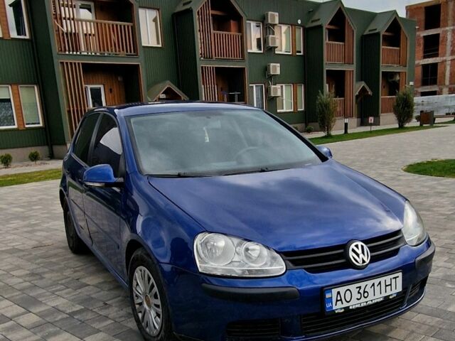 Синий Фольксваген Гольф, объемом двигателя 1.6 л и пробегом 223 тыс. км за 4300 $, фото 1 на Automoto.ua