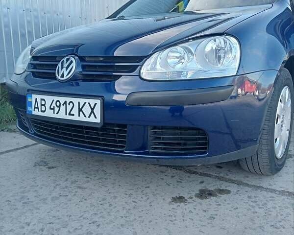 Синій Фольксваген Гольф, об'ємом двигуна 1.39 л та пробігом 240 тис. км за 5000 $, фото 1 на Automoto.ua