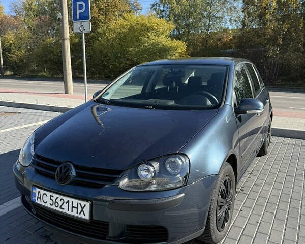 Синий Фольксваген Гольф, объемом двигателя 1.4 л и пробегом 261 тыс. км за 4700 $, фото 1 на Automoto.ua