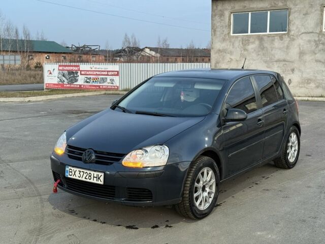Синий Фольксваген Гольф, объемом двигателя 1.6 л и пробегом 227 тыс. км за 5699 $, фото 1 на Automoto.ua