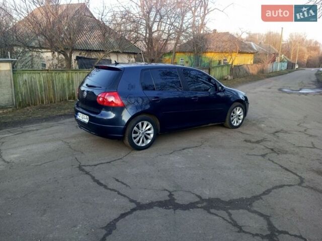 Синий Фольксваген Гольф, объемом двигателя 1.6 л и пробегом 240 тыс. км за 6500 $, фото 1 на Automoto.ua