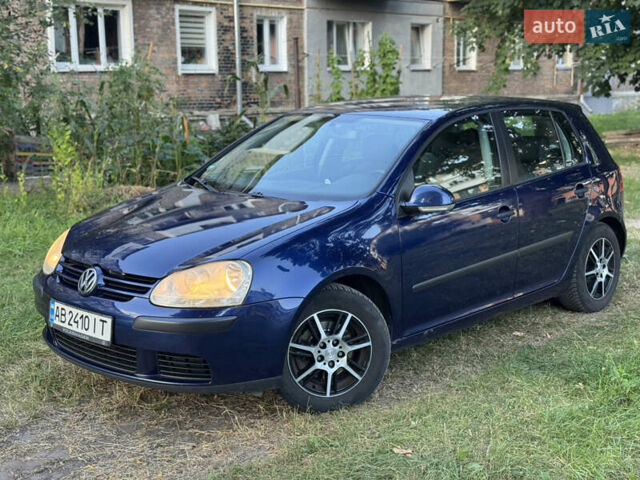 Синий Фольксваген Гольф, объемом двигателя 1.6 л и пробегом 198 тыс. км за 4500 $, фото 1 на Automoto.ua