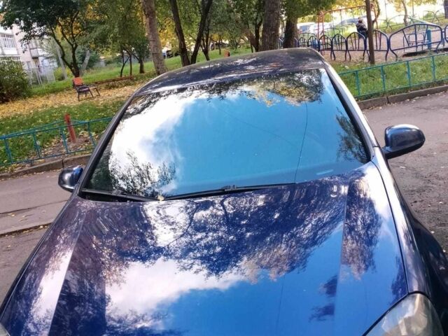 Синий Фольксваген Гольф, объемом двигателя 1.6 л и пробегом 194 тыс. км за 4500 $, фото 1 на Automoto.ua